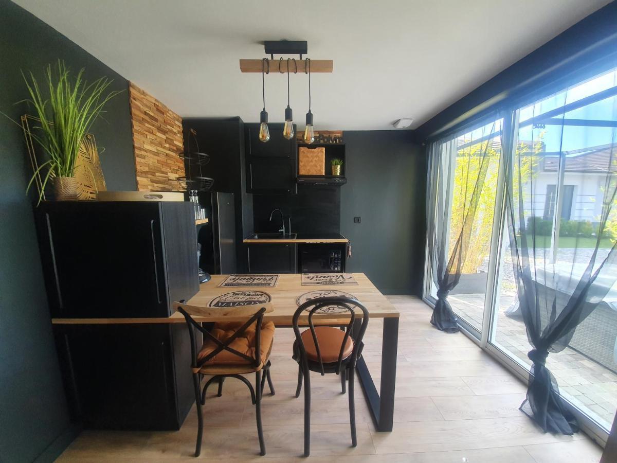 Jungle Apartment Mios Exterior foto